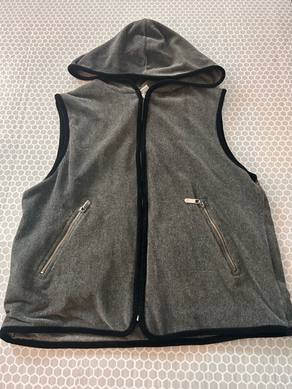Jason Maxwell Sleeveless Gray Hooded Zip Vest with Black Trim. Size L